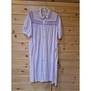 Vintage Light Purple/violet Nighty Nightgown sleepwear Granny